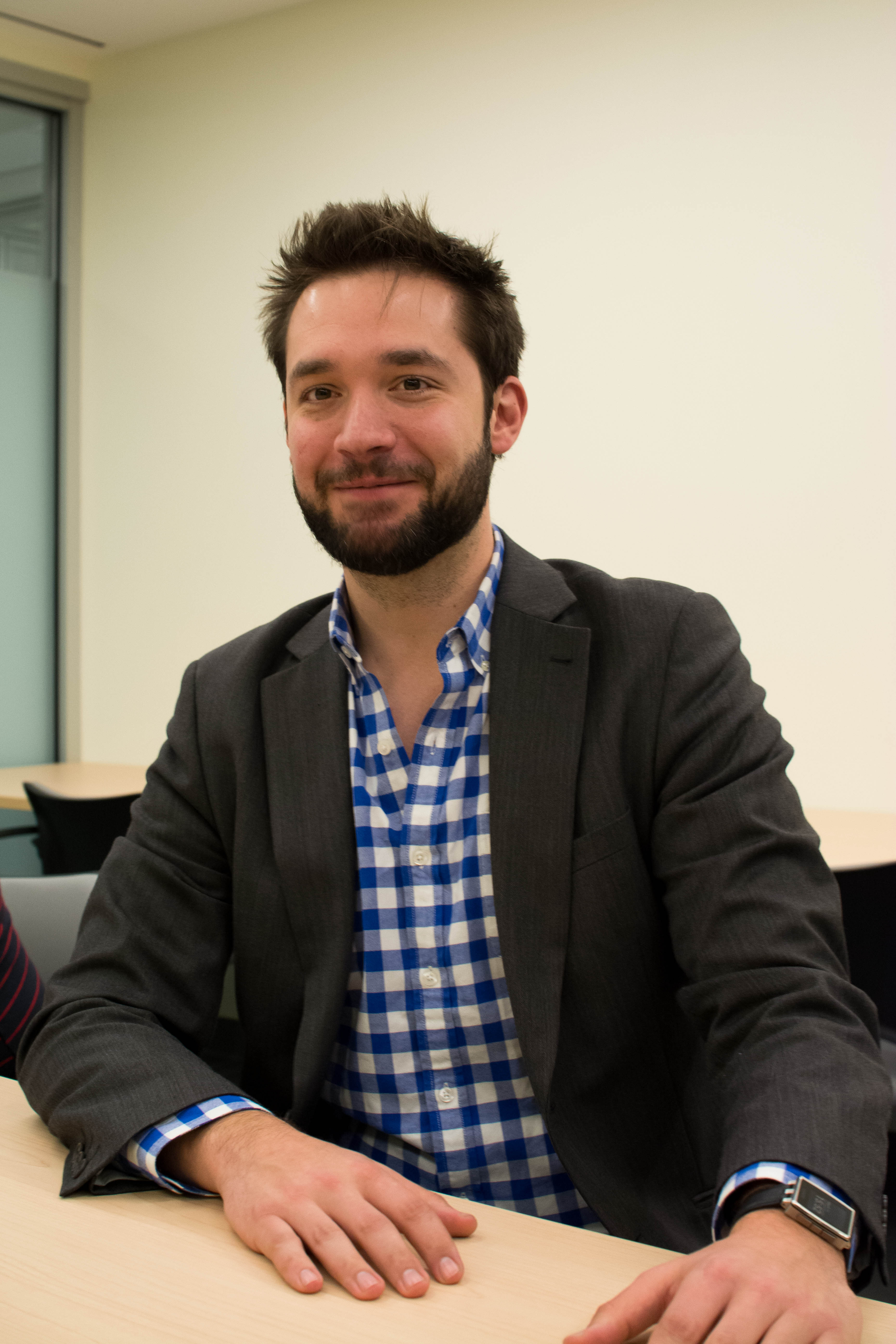 Talking Reddit With Alexis Ohanian - The Bull & Bear
