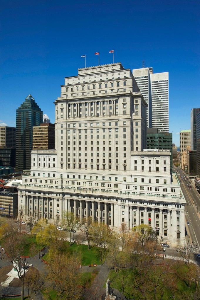 BENTALL KENNEDY - Sun Life Building: '13 Commerc. Heritage Award